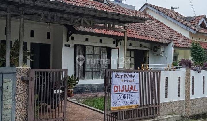 Rumah  di Perumahan Dukuh Zamrud Bekasi - Lokasi Nyaman dan Strategis! 1