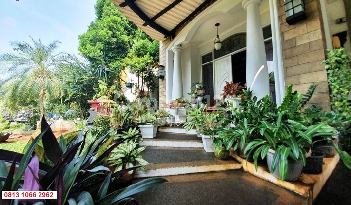 Rumah ada kolam renang ,Grand Wisata, Tambun - Bekasi 2