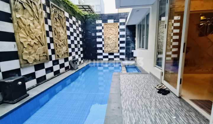 East Esplanade, Grand Wisata - Tambun, Bekasi