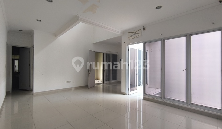 For Rent: 2-Story Move-In Ready House in Cherry Ville, Grand Wisata, Bekasi. 2