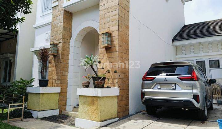 Dijual Rumah Asri dalam cluster depan taman, Sunrise Paradise, Grand Wisata 1