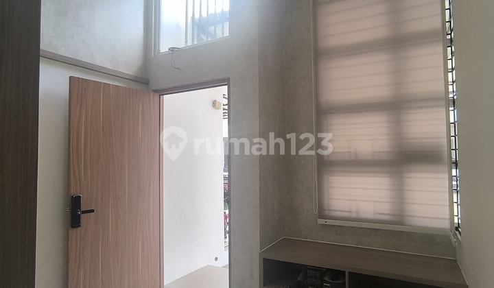 Dijual Rumah Cantik Siap Huni Furnished di Grand Wisata, Tambun, Bekasi 2