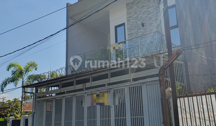 Rumah Siap Huni di Sudirman Bandung Rumah Siap Huni di Sudirman Bandung