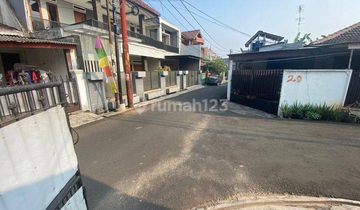 Rumah 2 Lantai Bagus Unfurnished SHM 2