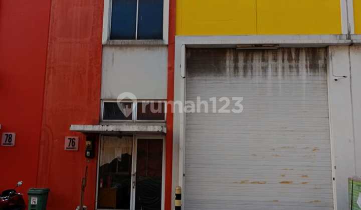 Quick Sale Ready-to-Use Warehouse in Green Sedayu Biz Park Complex, Daan Mogot, West Jakarta