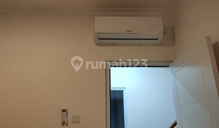 Quick Sale House 7x12 Land, 2.5 Floors Near Aniva Gading Serpong Shophouses.