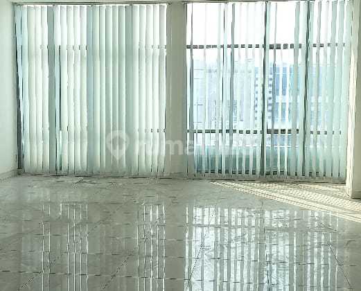 For Rent: 4-Story BBC Shop House, Roadside in Jatake Tangerang For Rent: 4-Story BBC Shop House, Roadside in Jatake Tangerang