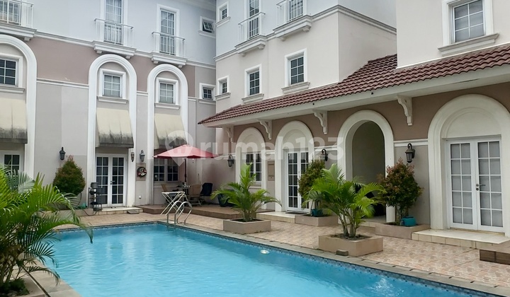 Quick Sale Alesha 3-Story House, Land Area 90 M2, Strategic Location in BSD City Tangerang 2