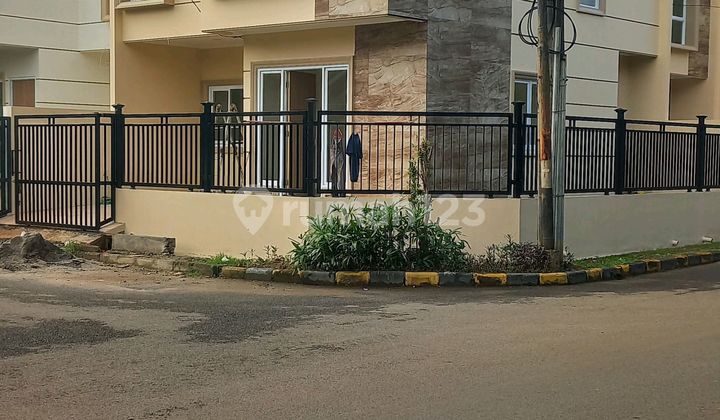 Jual Rumah Brand New Lebar 9,5 Di Sektor 7a Gading Serpong