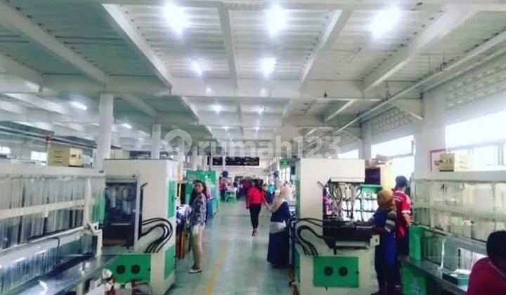 Jual Cepat Pabrik Sepatu Aktif Di Jalan Raya Serang Banten 