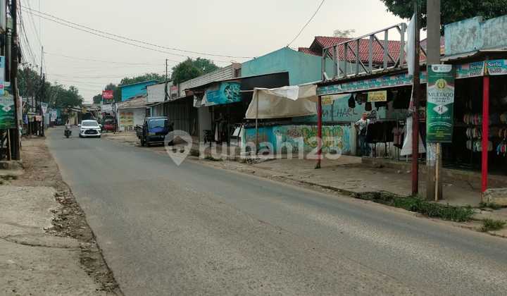 For Sale: 585 M2 Land Along Main Road in Sawangan, Depok, Java For Sale: 585 M2 Land Along Main Road in Sawangan, Depok, Java