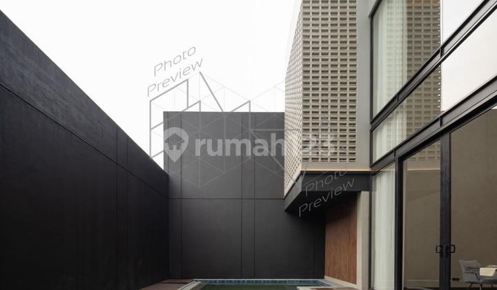 DIJUAL RUMAH MODERN TROPIS, HIGH CEILING, BANGUNAN MANDIRI, MEWAH DI GIRI LOKA BSD  2