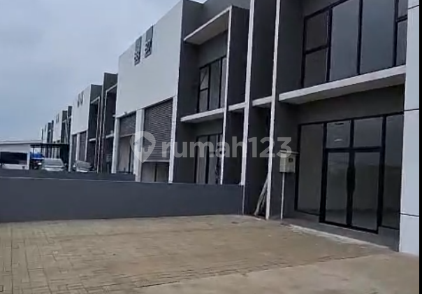 Disewakan Gudang LB 504 M2 di Kawasan Industri Legok Tangerang Disewakan Gudang LB 504 M2 di Kawasan Industri Legok Tangerang
