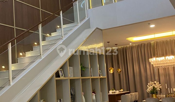 Jual Cepat Rumah Mewah & Exclusive, Full Furnished, Hook, LT Marmer di Pasadena Grand Residence