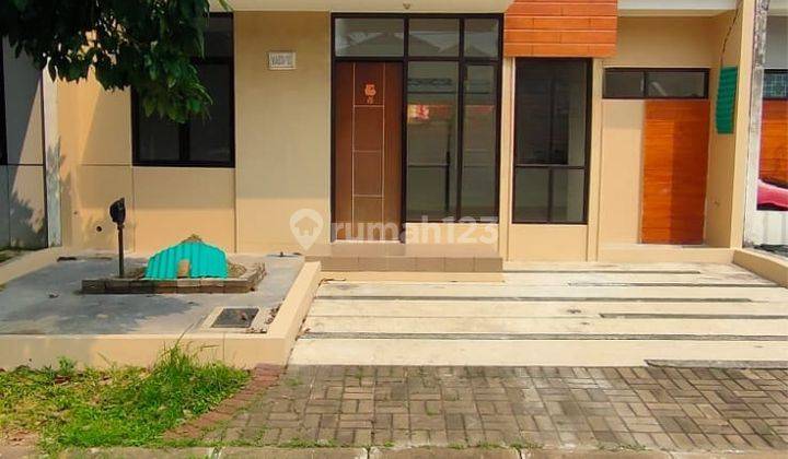 Jual Rumah Lebar 8 Di Cluster Premium West Portofino Citra Raya Tangerang 1