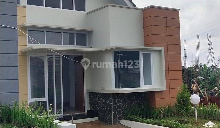 Rumah  baru cluster di jual harga nego dekat gate toll sawangan  1