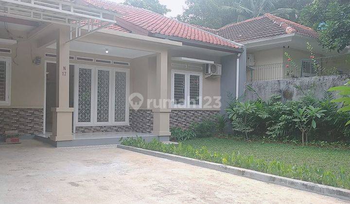 rumah dalam komplek halaman depan belakang tanah luas  1