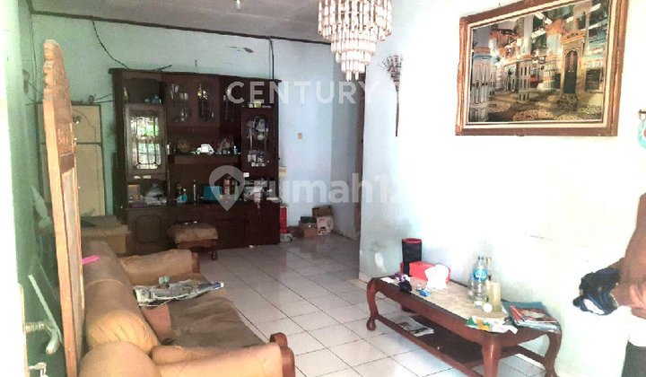 Rumah Dua Lantai Area Di Sarijadi Bandung