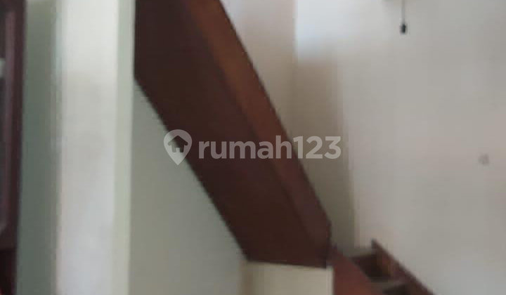 Rumah 2 Lantai Strategis Area Di Buah Batu 2