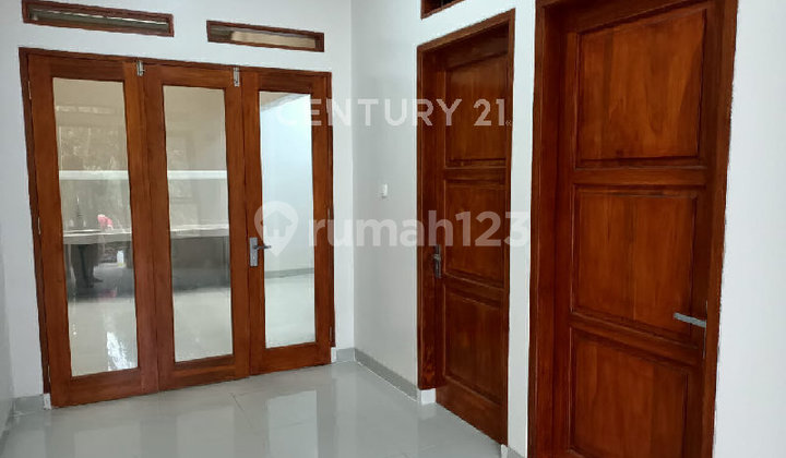 Rumah Nyaman Di Puncak Sariwangi Dekat Ke Polban