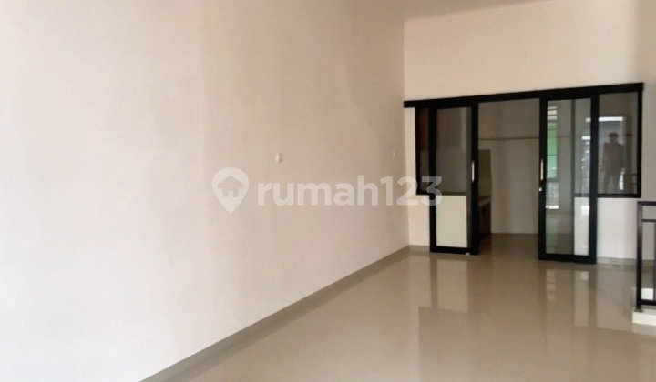 Rumah Baru Town House Sariwangi Dekat Setiabudi Bandung Utara