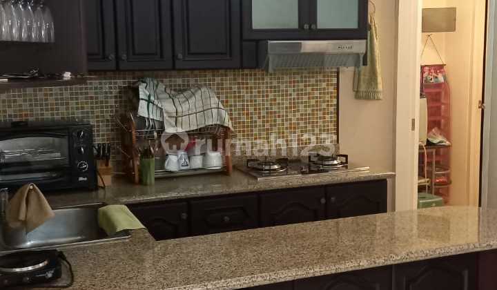 Dijual murah apartemen gading resort lt 8