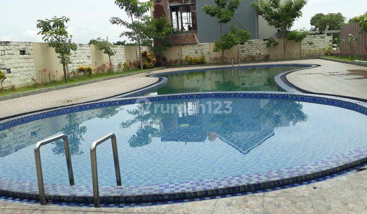 Rumah design baru, 3 kamar tidur, sidoarjo kota ,SHM 8