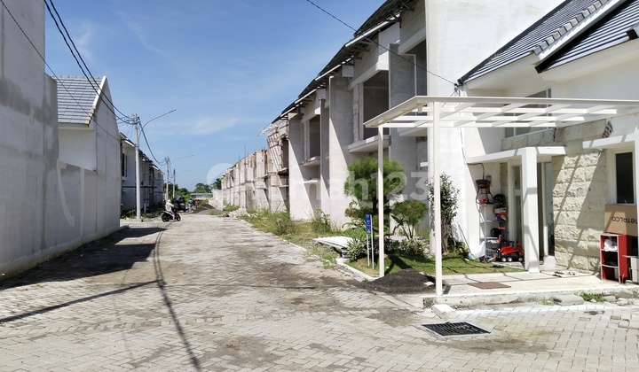 Rumah baru, angsuran 2 jt an , barat surabaya 7