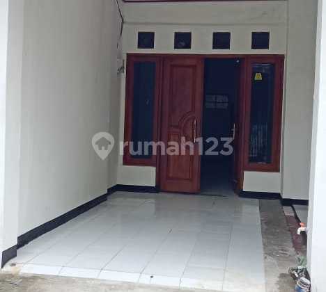 Rumah Siap Huni Di Jalan Perumahan Bumi Sani Permai Tambun, Bekasi 2