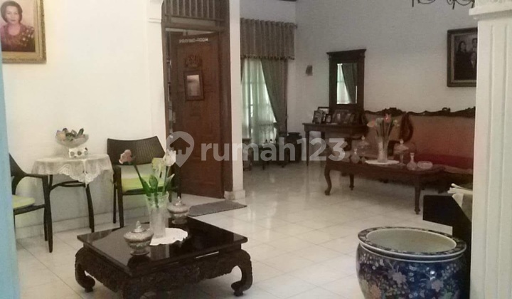 Dijual rumah bagus di Perumahan Barata - Karang Tengah Ciledug 2