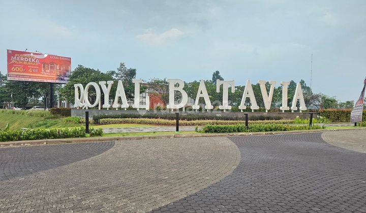 Royal Blossom Batavia Rumah Lokasi Strategis 2 Lantai 2