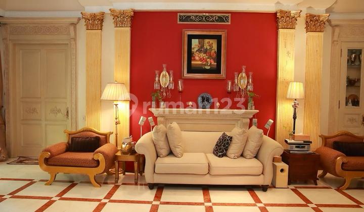 Rumah Cantik Mewah Klasik Kaca Bullet Proof 2