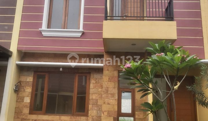 Dijual rumah baru (townhouse) di jagakarsa, jakarta selatan
