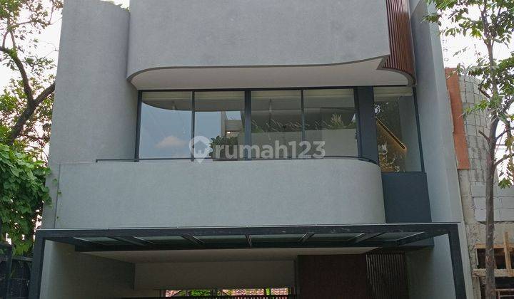 Dijual Rumah Baru/Townhouse Baru(3 Lantai) Bagus Sekali. Di Ciganjur, Jakarta Selatan.  1