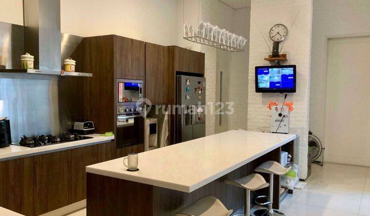 Dijual Rumah Bagus Asri Siap Huni Di Ampera 2