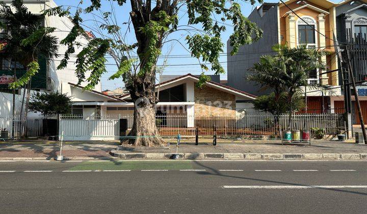 Dijual Rumah Tua Hitung Tanah Harga Sangat Special Lokasi Premium 1