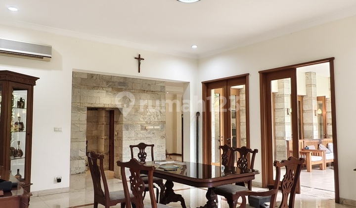 Luxury House For Sale Ready to Occupy With Beautiful and Secure Environment in Kemang