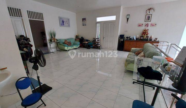 Rumah bagus 2 lantai di Metro Sunter parkir luas lingkungan bagus