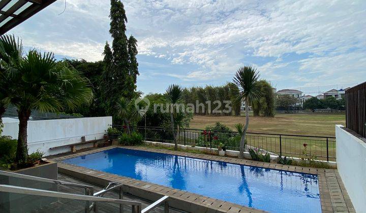 Townhouse Springhill Golf Kemayoran 4lt ada private swimming pool 6