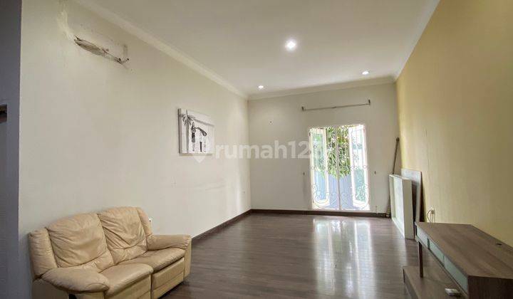 Rumah Bagus 2 Lantai di Pantai Mutiara dengan taman luas di blkg