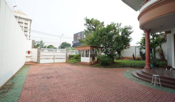 Rumah Dekat Dengan Perkantoran Dan Usaha 3