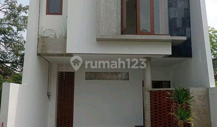 Rumah 2Lt di Cokroaminoto Dekat Mcdn Freshindo