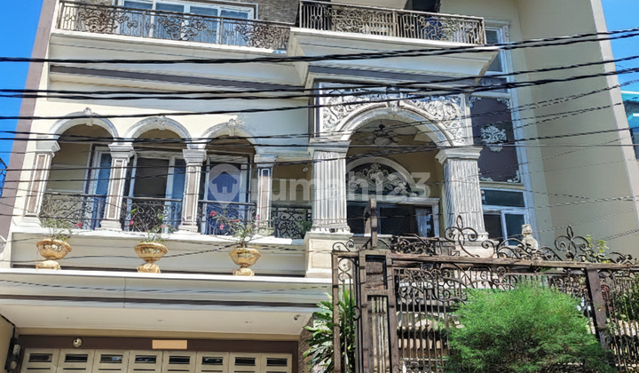 Dijual Rumah Mewah Modern Classic di Sunter