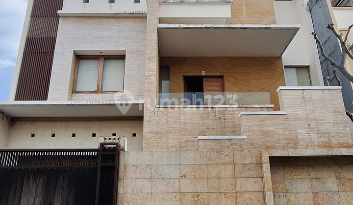 Miliki Rumah Bagus Di Pluit Samudra, Harga Nego Miliki Rumah Bagus Di Pluit Samudra, Harga Nego