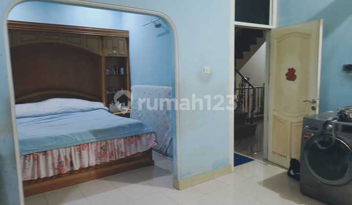 Jual Rumah Bagus 4 Lantai Lokasi Strategis di Sunter 2