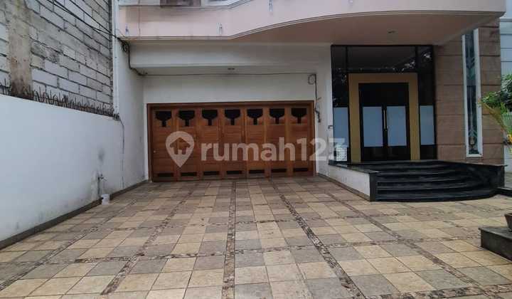 jual rumah di rajawali selatan 2