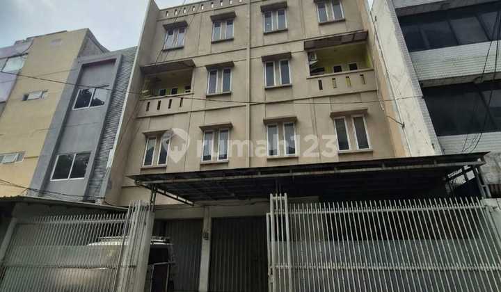 gedung bagus 4lantai sawah besar jakpus