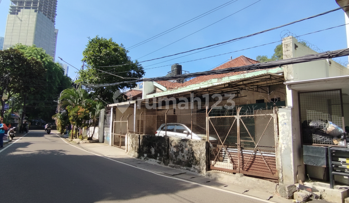 Jual Rumah Standar Kebon Kacang Jakpus 2