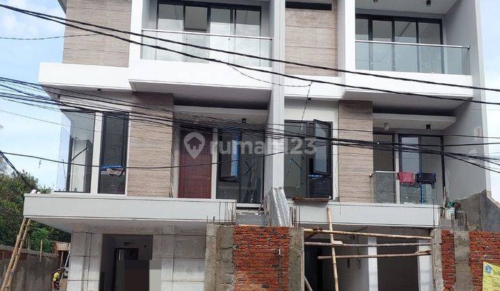 Dijual Rumah Baru Huk di Sunter 1