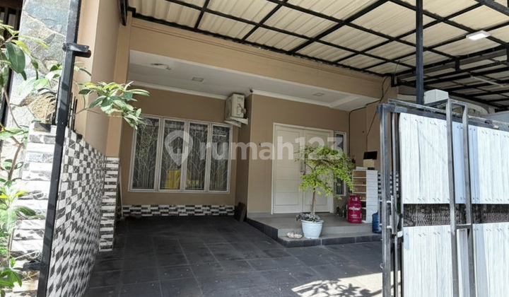 Good Neat House Strategic Location in Sunter